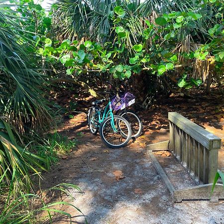Anna Maria Island Runaway Tropical Dream-One Minute Walk To The Beach-Heated Pool Bradenton Beach Exteriér fotografie