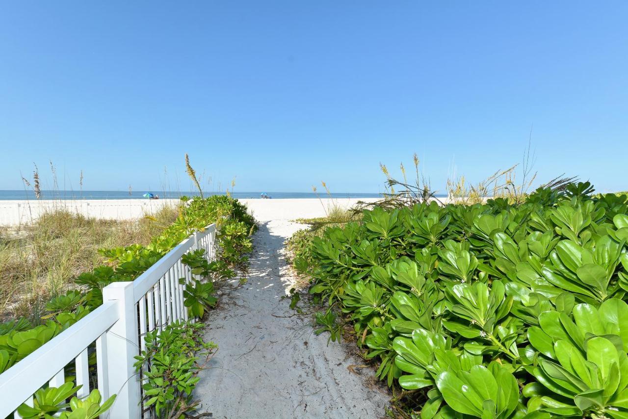 Anna Maria Island Runaway Tropical Dream-One Minute Walk To The Beach-Heated Pool Bradenton Beach Exteriér fotografie