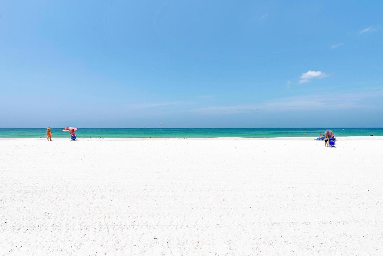 Anna Maria Island Runaway Tropical Dream-One Minute Walk To The Beach-Heated Pool Bradenton Beach Exteriér fotografie