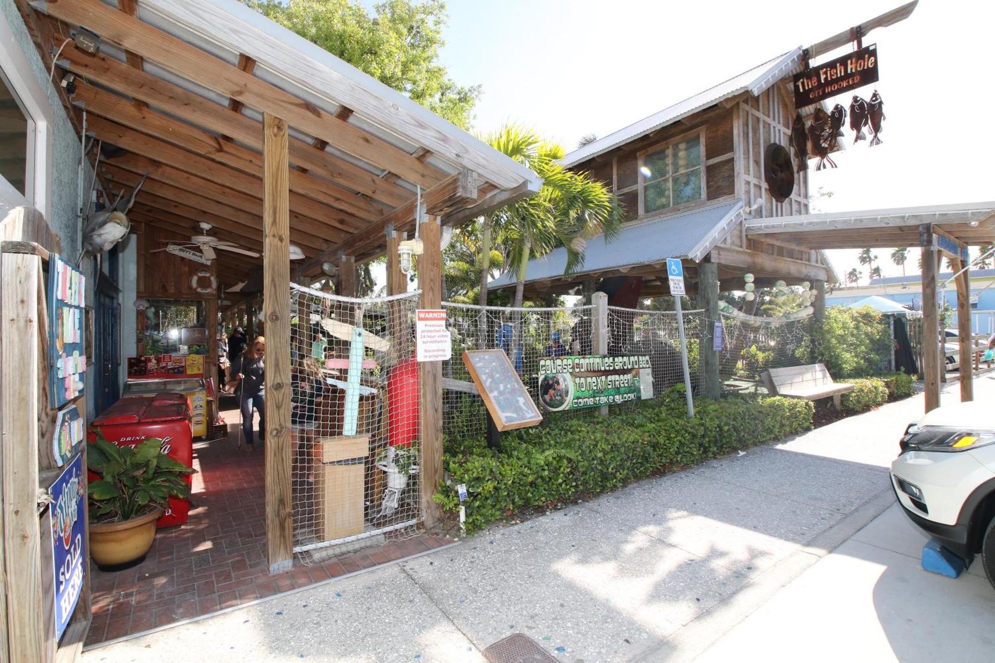 Anna Maria Island Runaway Tropical Dream-One Minute Walk To The Beach-Heated Pool Bradenton Beach Exteriér fotografie