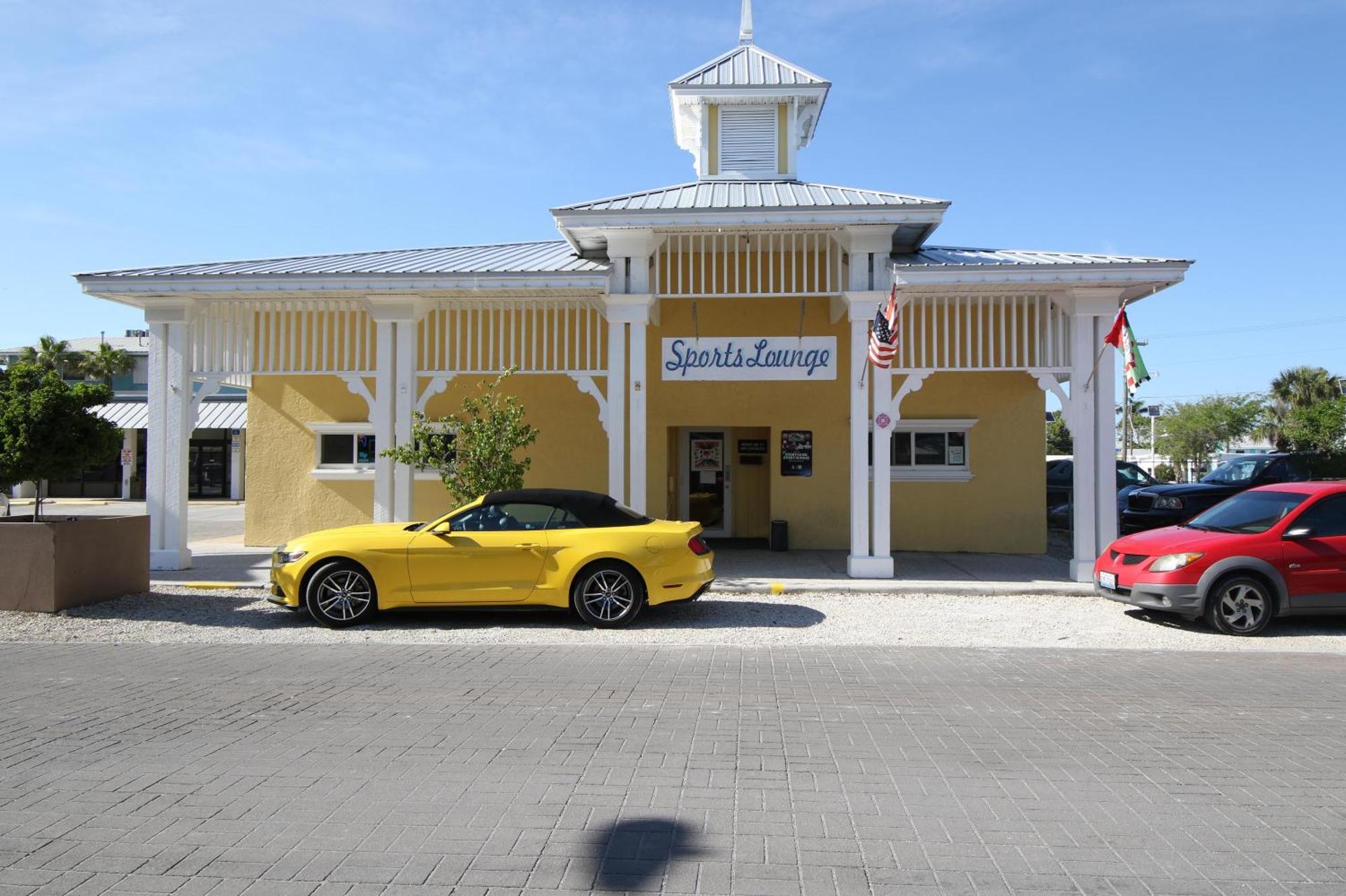 Anna Maria Island Runaway Tropical Dream-One Minute Walk To The Beach-Heated Pool Bradenton Beach Exteriér fotografie