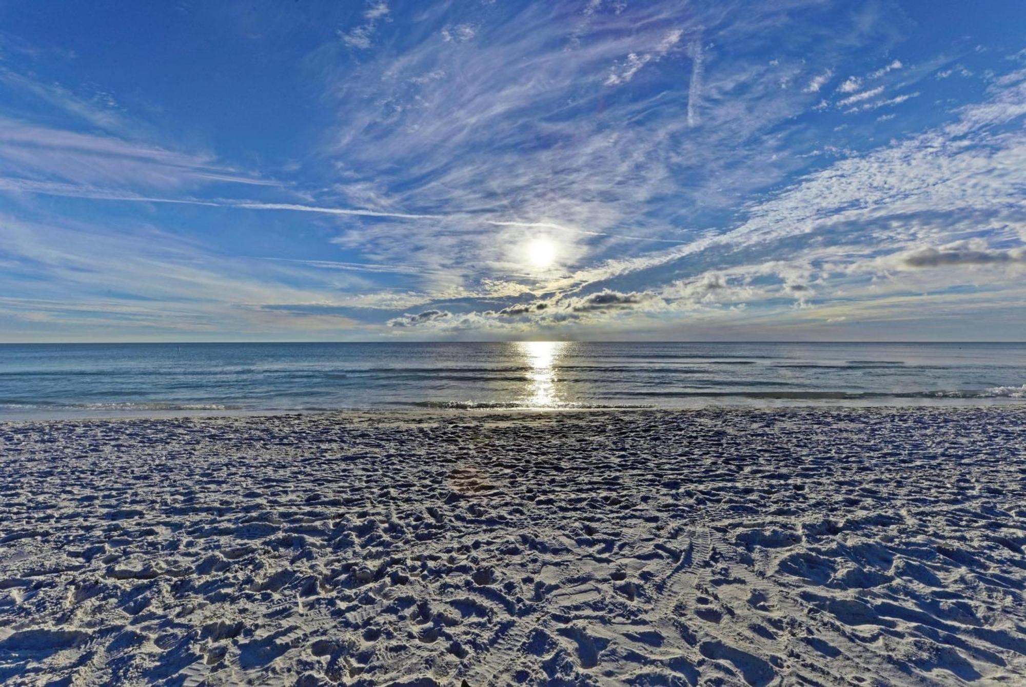 Anna Maria Island Runaway Tropical Dream-One Minute Walk To The Beach-Heated Pool Bradenton Beach Exteriér fotografie
